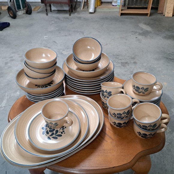 Meet your Posher, Cindy - Picture 1 of 1